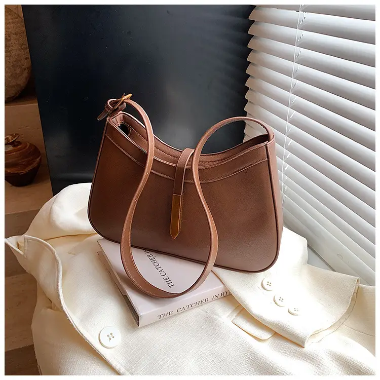 Women Crossbody Bag Brown Leather 2025 Retro Design — feature 26