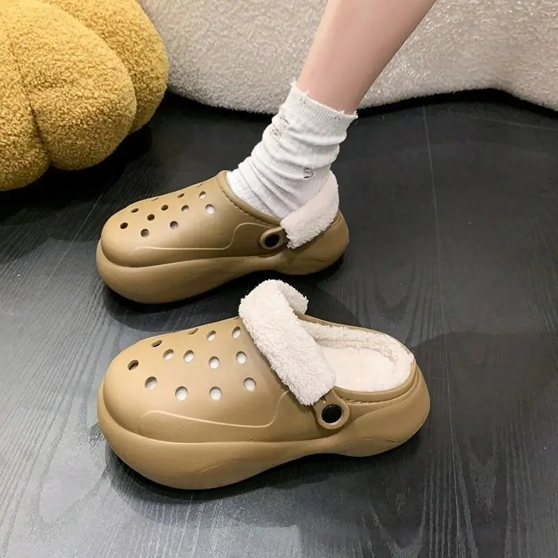 Women's Fleece Lined Thick Slippers Winter Beige - Image 3