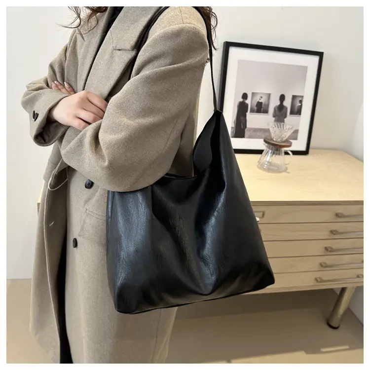 Women's Western Style Tote Bag Black 2024 — feature 13