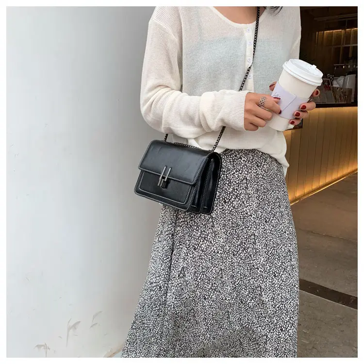 Women's Retro Chain Messenger Bag Small Square Shoulder — feature 16