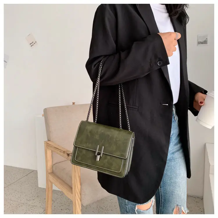 Women's Retro Chain Messenger Bag Small Square Shoulder — feature 21