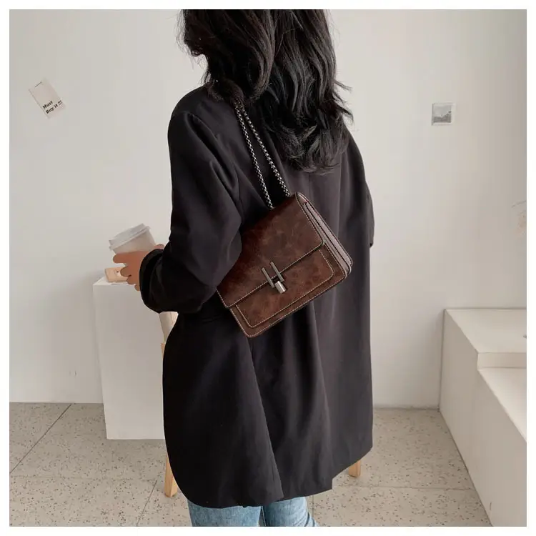 Women's Retro Chain Messenger Bag Small Square Shoulder — feature 9