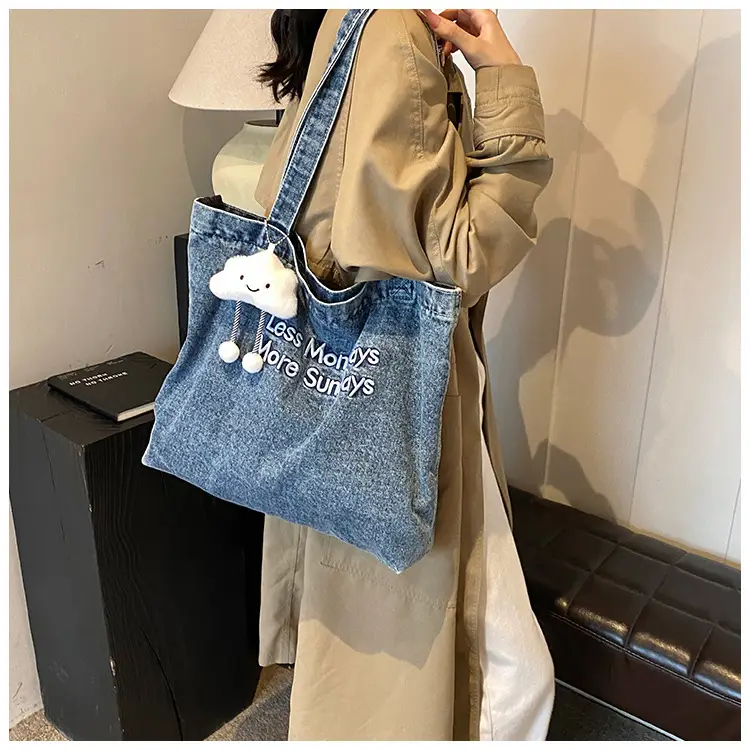 Women Denim Tote Bag with Cloud Decor 2024 — feature 15