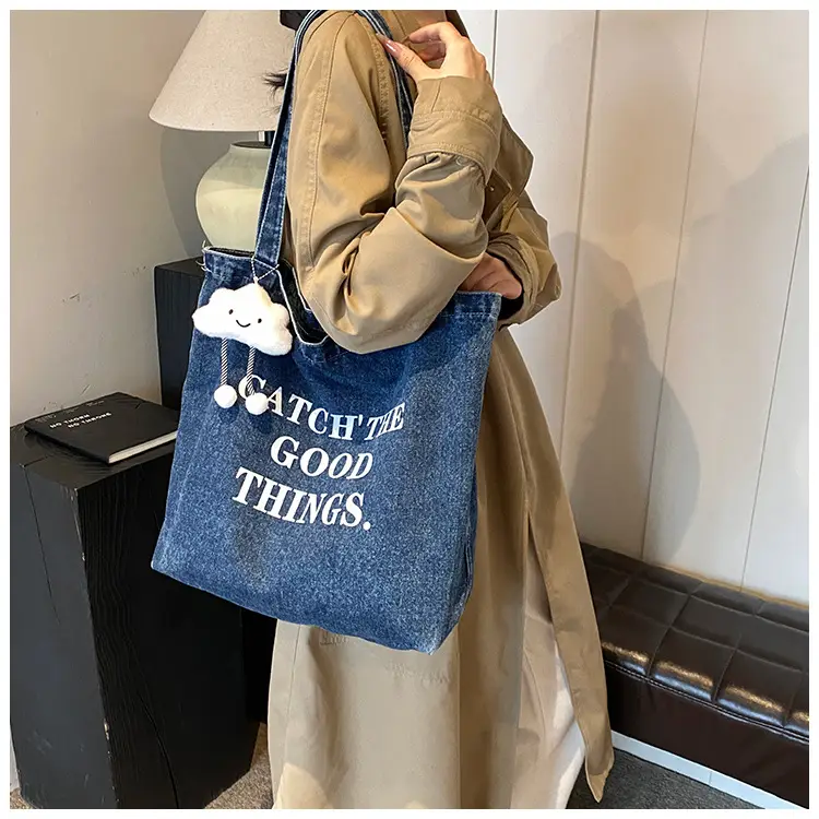 Women Denim Tote Bag with Cloud Decor 2024 — feature 18