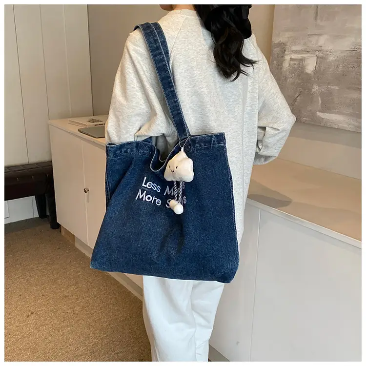 Women Denim Tote Bag with Cloud Decor 2024 — feature 8
