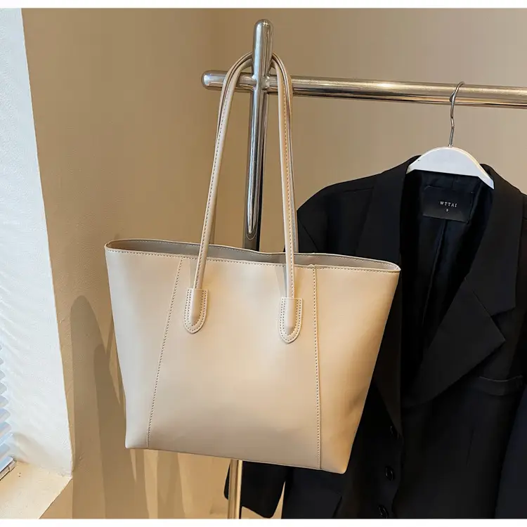 Large Capacity Black Women's Tote Bag — feature 13
