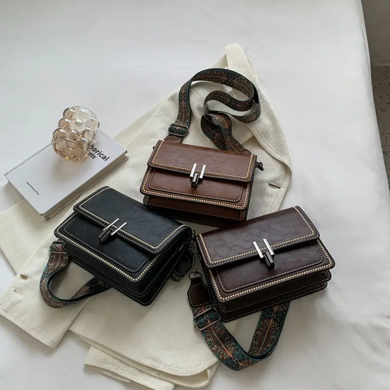 Vintage Brown Leather Shoulder Messenger Bag for Women - Image 7