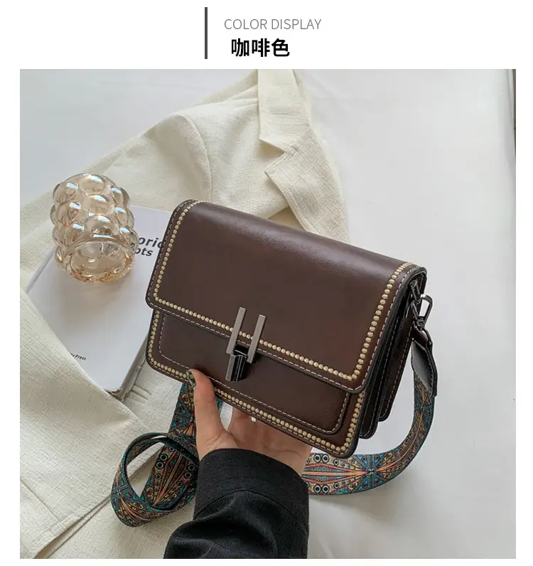 Vintage Brown Leather Shoulder Messenger Bag for Women — feature 24