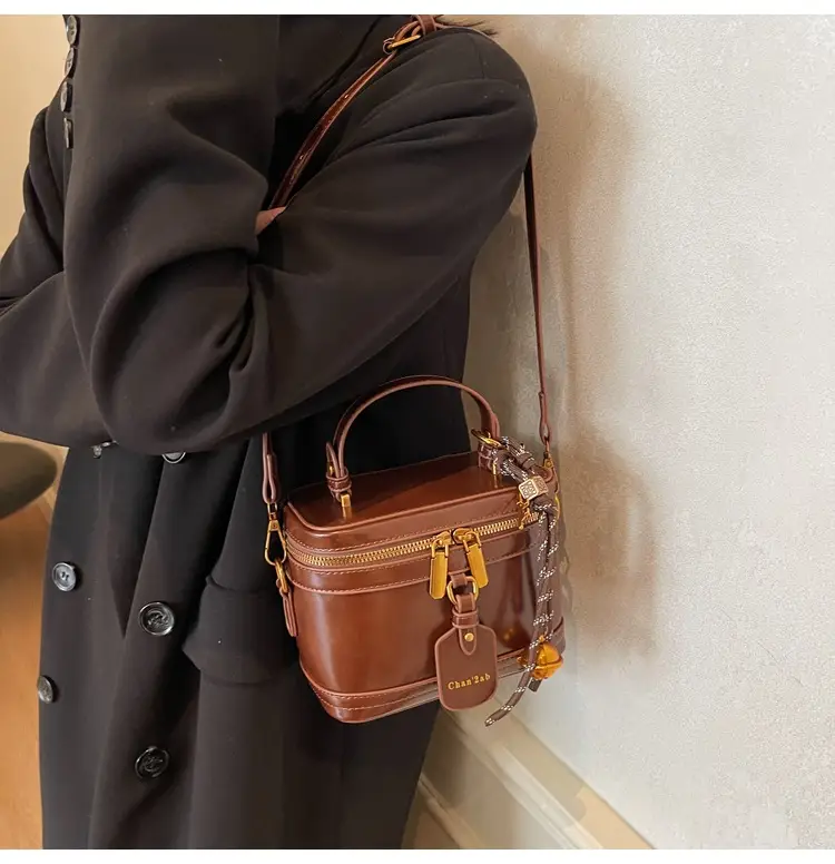 2025 New High-End Brown Box Bag for Women — feature 31
