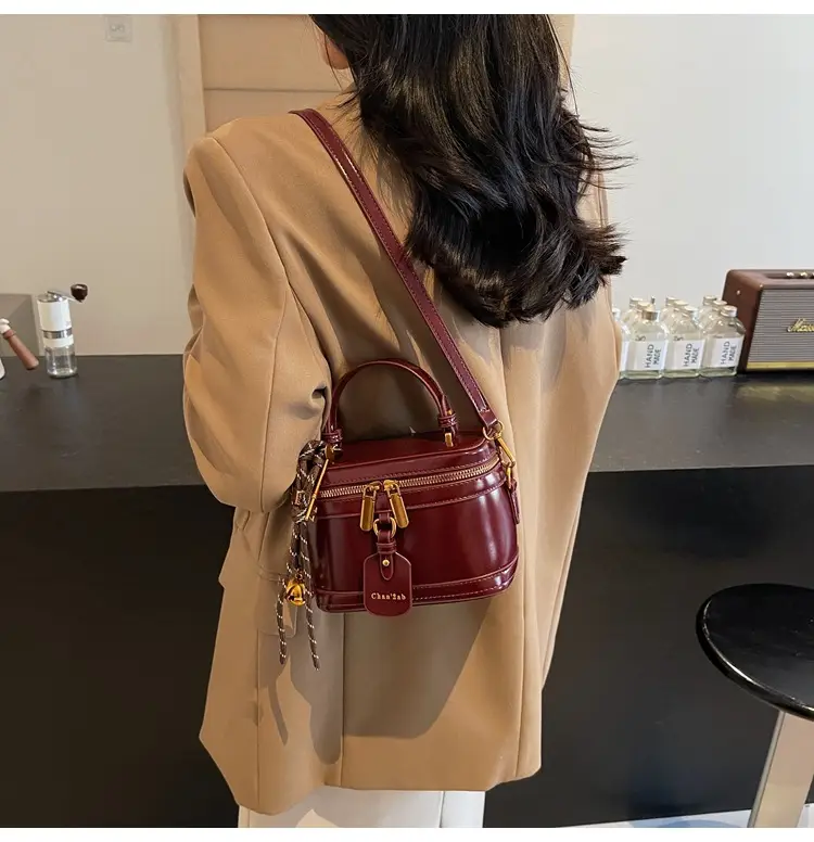 2025 New High-End Brown Box Bag for Women — feature 37