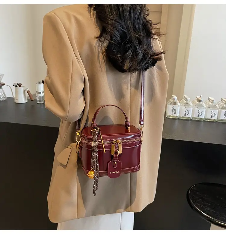2025 New High-End Brown Box Bag for Women — feature 41
