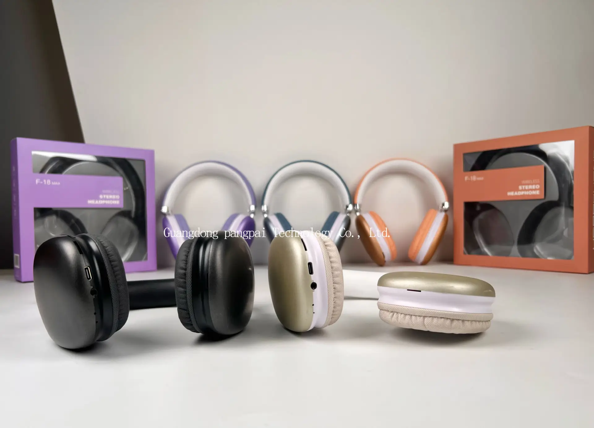 F18 True Wireless Headset White Ultra Long Battery β feature 6