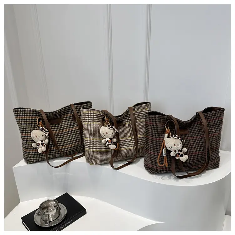 Korean Style Plaid Shoulder Bag for Women - Image 7