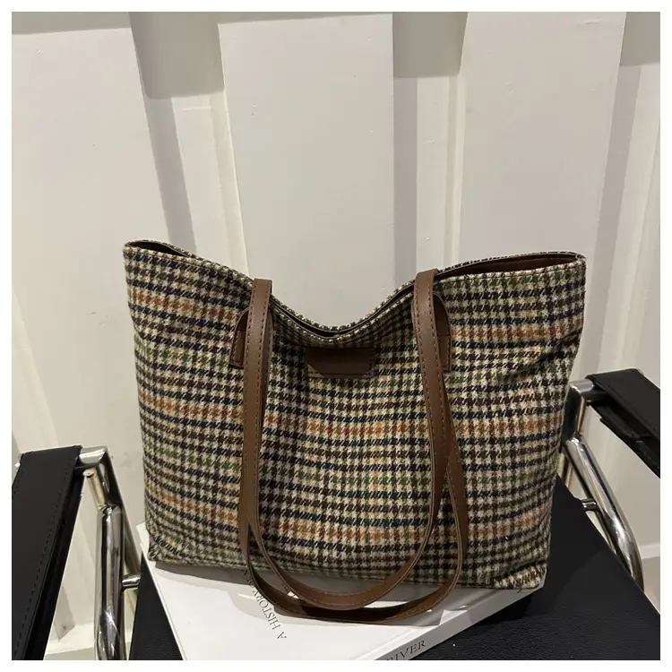 Korean Style Plaid Shoulder Bag for Women - Image 6