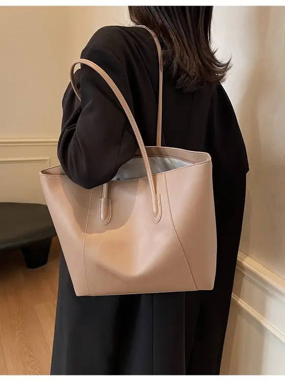 Women's Large Capacity Tan Leather Tote Bag - Image 8