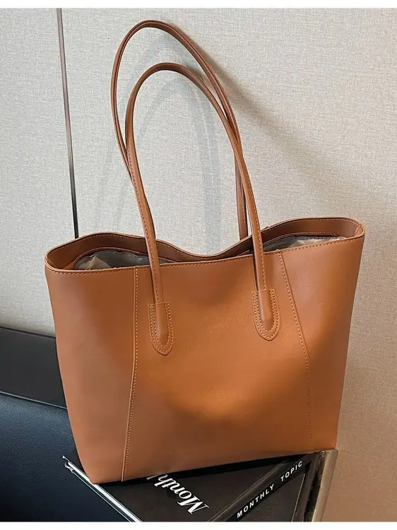 Women's Large Capacity Tan Leather Tote Bag - Image 10