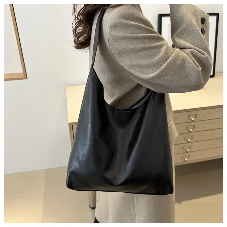 Women Vintage Brown Leather Shoulder Bag 2024 — feature 16