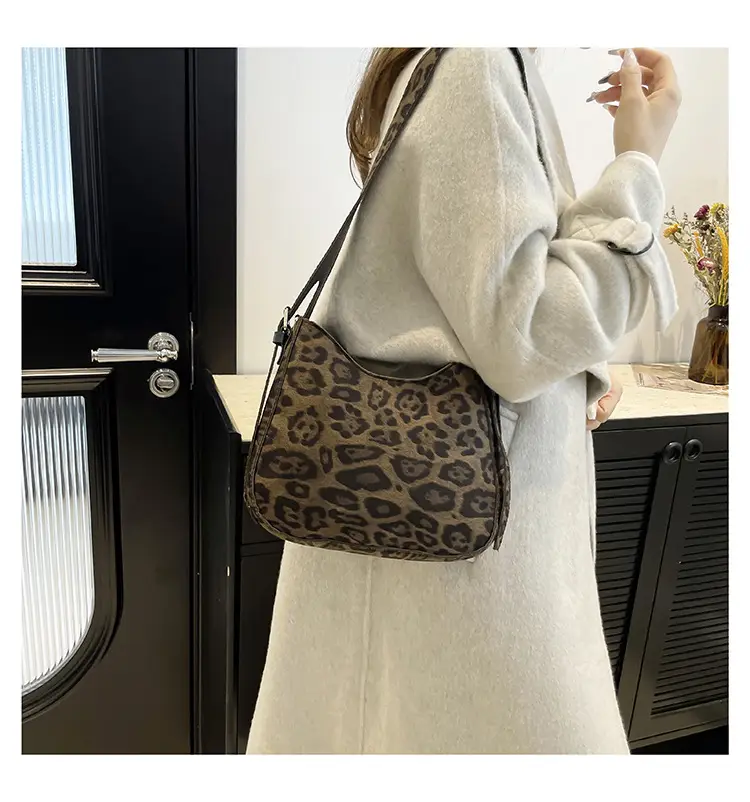 Vintage Leopard Print Wide Strap Tote Bag Women 2024 — feature 16