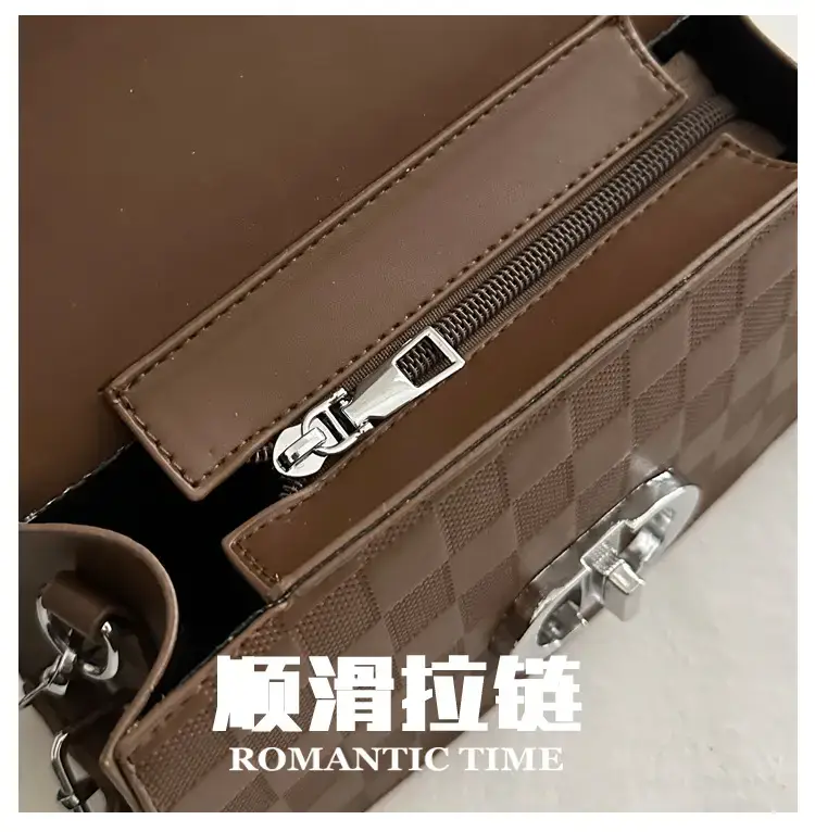 White Textured Lock Shoulder Bag for Women — feature 5