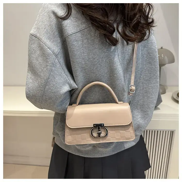 White Textured Lock Shoulder Bag for Women — feature 8