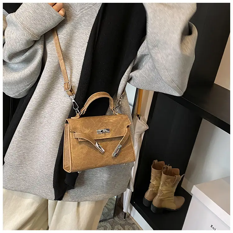 Women's Grey Velvet Shoulder Bag 2024 New Style — feature 14