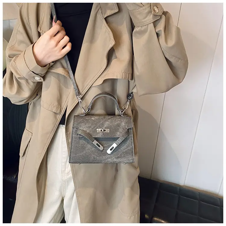Women's Grey Velvet Shoulder Bag 2024 New Style — feature 18
