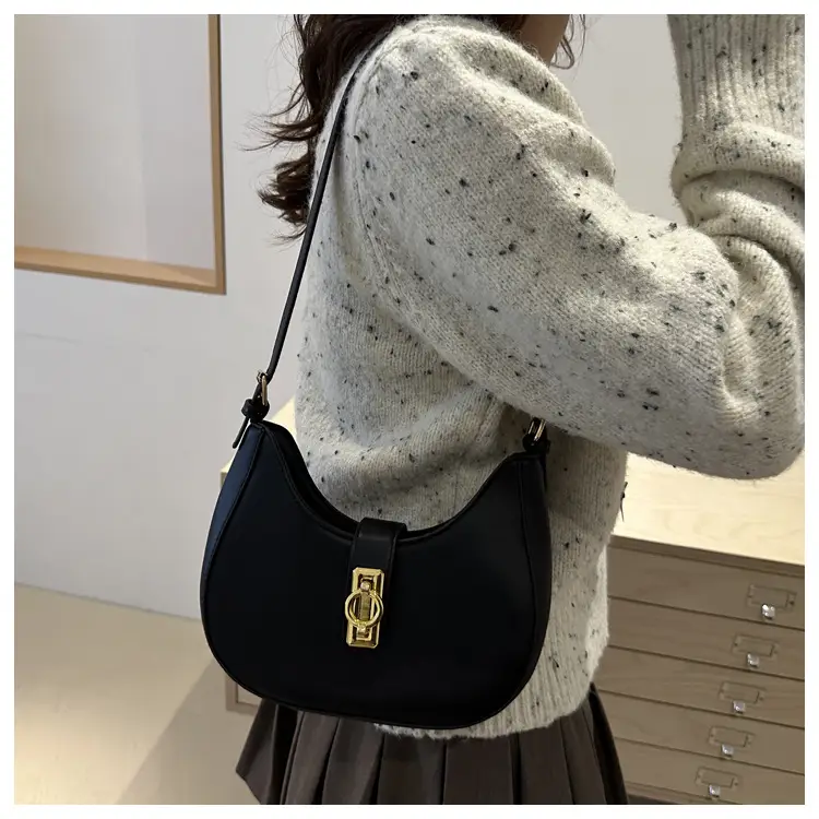 Black High-end Women's Shoulder Bag with Gold Clasp — feature 13