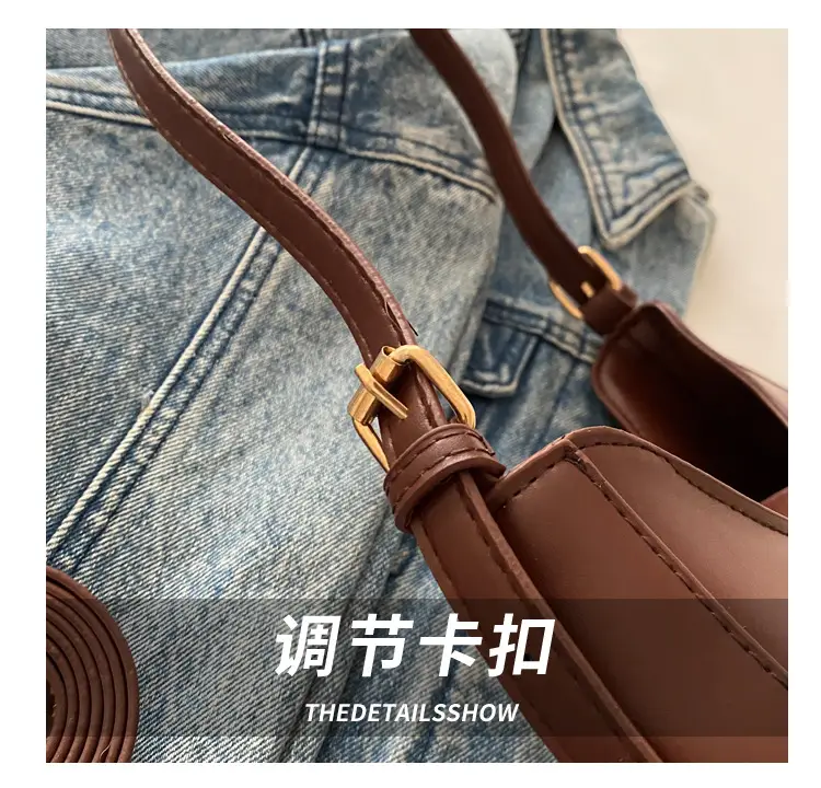 Black High-end Women's Shoulder Bag with Gold Clasp — feature 4