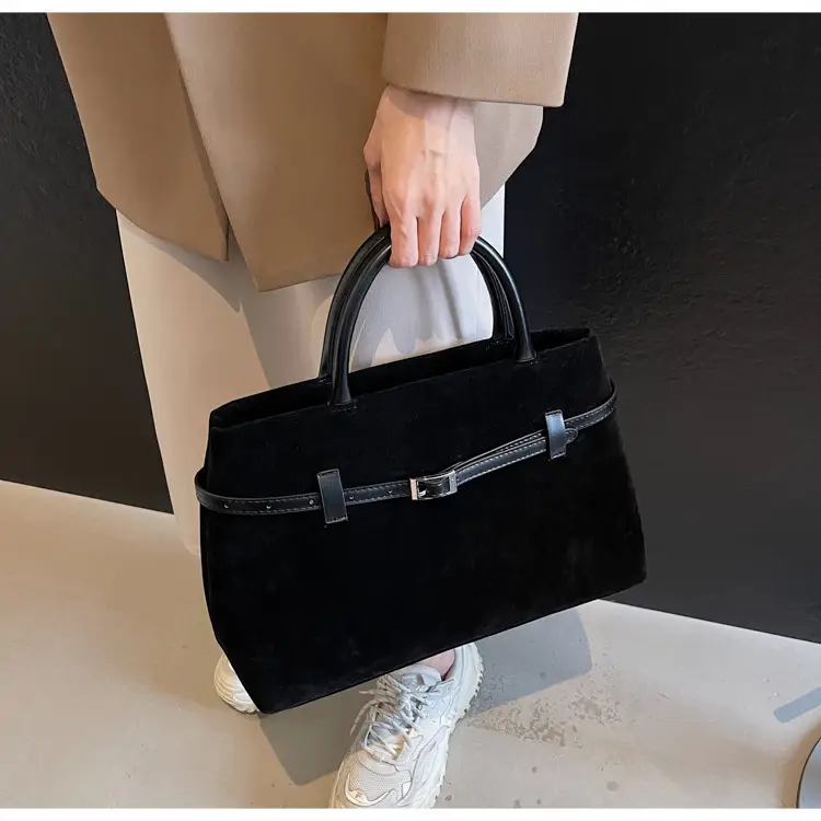 Women Frosted Red Shoulder Bag Large Capacity 2026 — feature 22