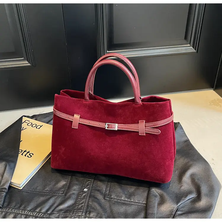 Women Frosted Red Shoulder Bag Large Capacity 2026 — feature 31