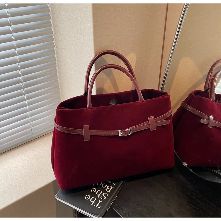 Women Frosted Red Shoulder Bag Large Capacity 2026 — feature 33