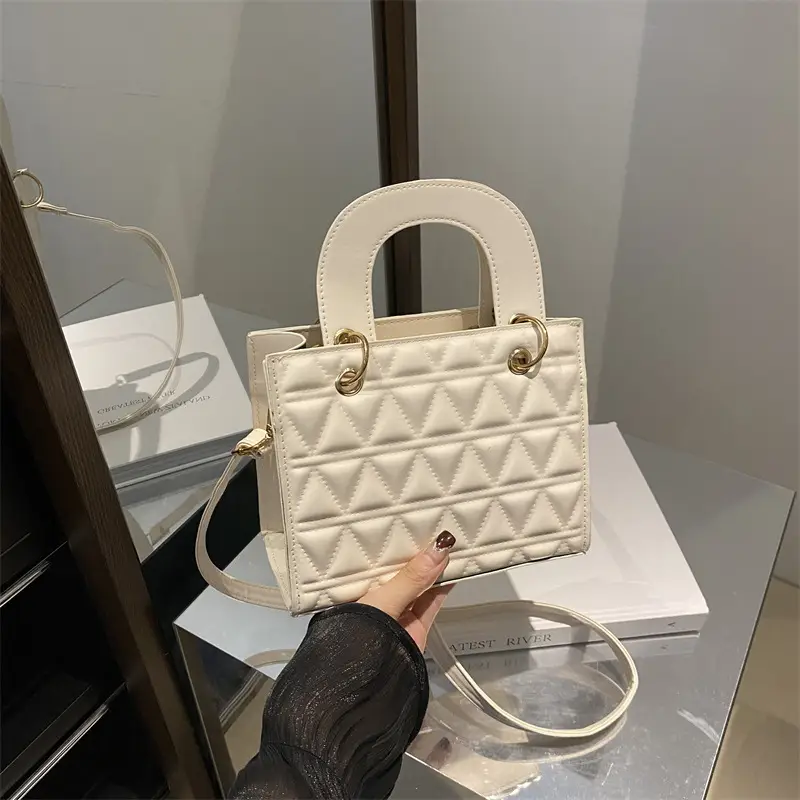 Black Rhombic Shoulder Crossbody Bag for Women 2024 - Image 7