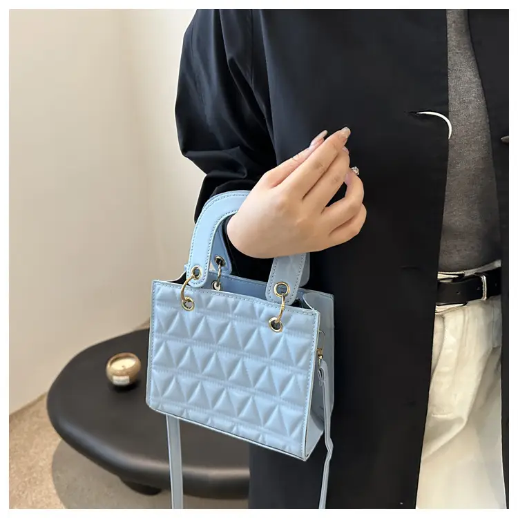 Black Rhombic Shoulder Crossbody Bag for Women 2024 — feature 11