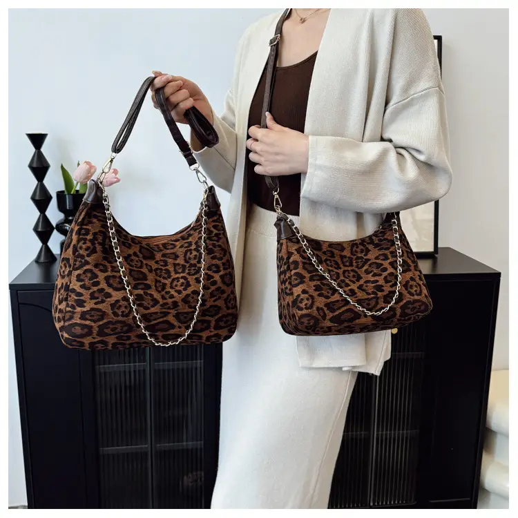 Leopard Print Chain Shoulder Bag for Women — feature 13