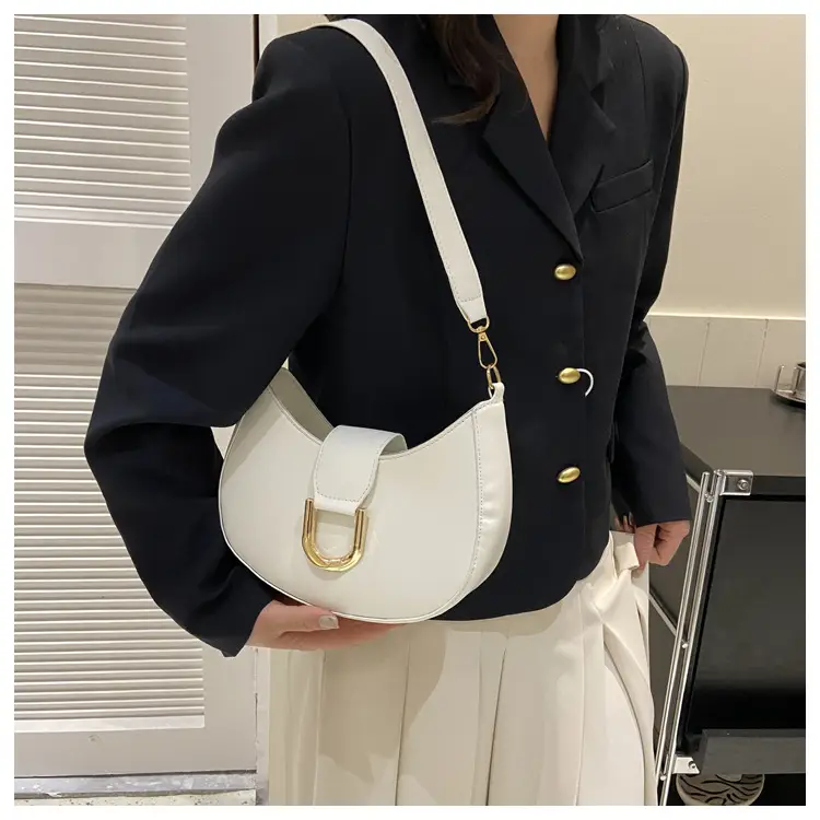 Brown Leather Shoulder Bag for Women 2023 — feature 15