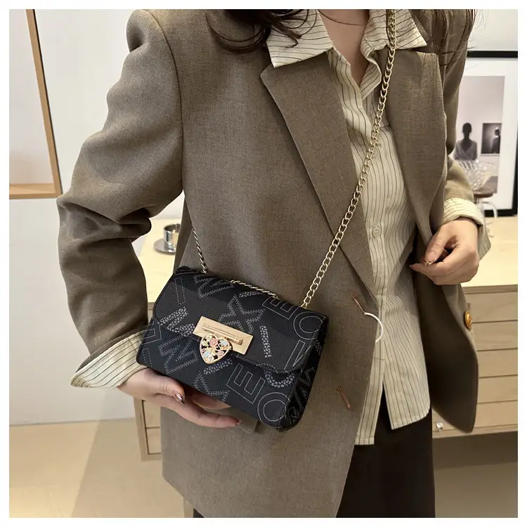 Chanel Style Chain Bag 2024 Autumn New - Image 7