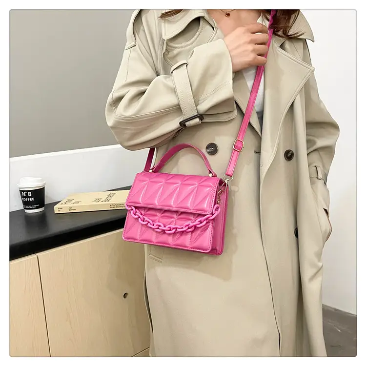 French Acrylic Chain Commuter Bag for Women — feature 15