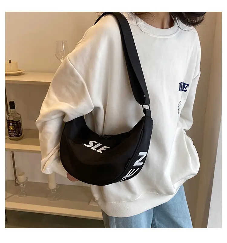 Red Trendy Crossbody Bag for Men Women — feature 12
