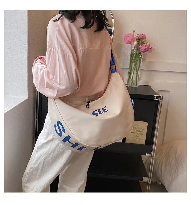Red Trendy Crossbody Bag for Men Women — feature 138