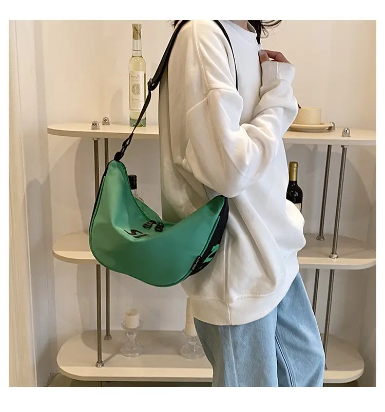 Red Trendy Crossbody Bag for Men Women — feature 6