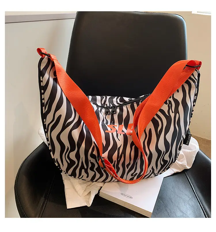 Red Trendy Crossbody Bag for Men Women — feature 70