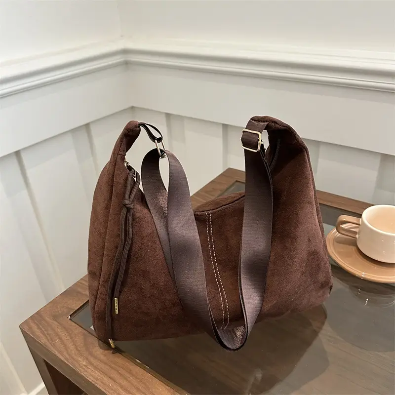 Women's Gold Leather Shoulder Bag Autumn Winter 2024