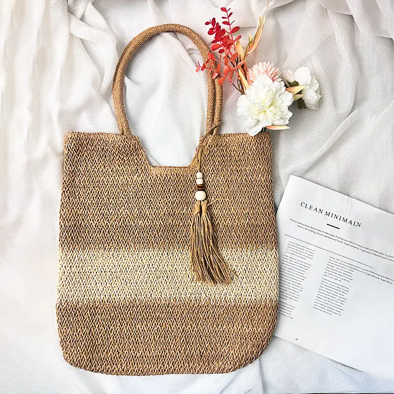 Straw Tassel Bag Large Capacity Beach Tote - Image 2