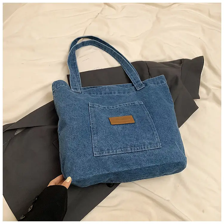 Silver Korean Style Shoulder Bag 2024 — feature 23