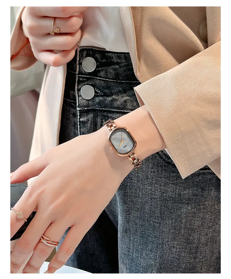 Goldie Women's Quartz Watch with Silver Alloy Bracelet — feature 12