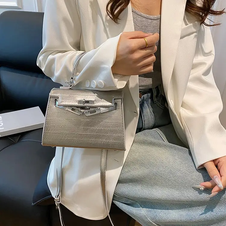 Women Korean Style Shoulder Bag Silver Grey 2025 - Image 6
