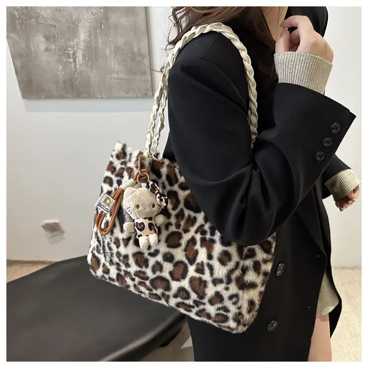 Retro Leopard Print Tote Bag for Women Autumn Winter 2024 — feature 10
