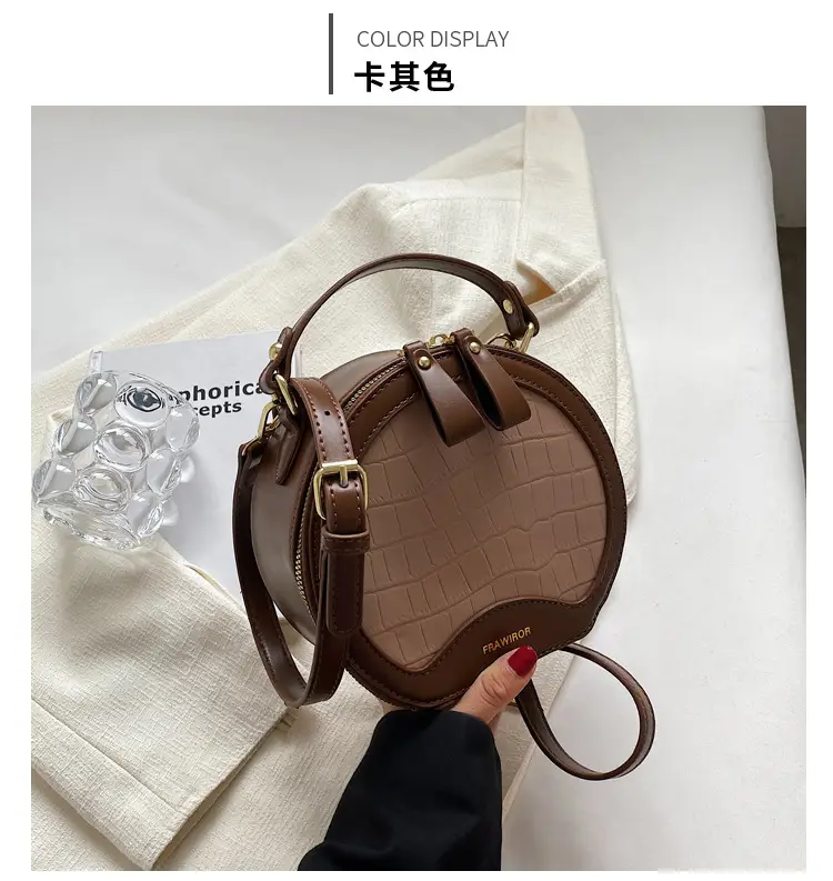 Retro One-Shoulder Crossbody Bag Black White 2025 β feature 29