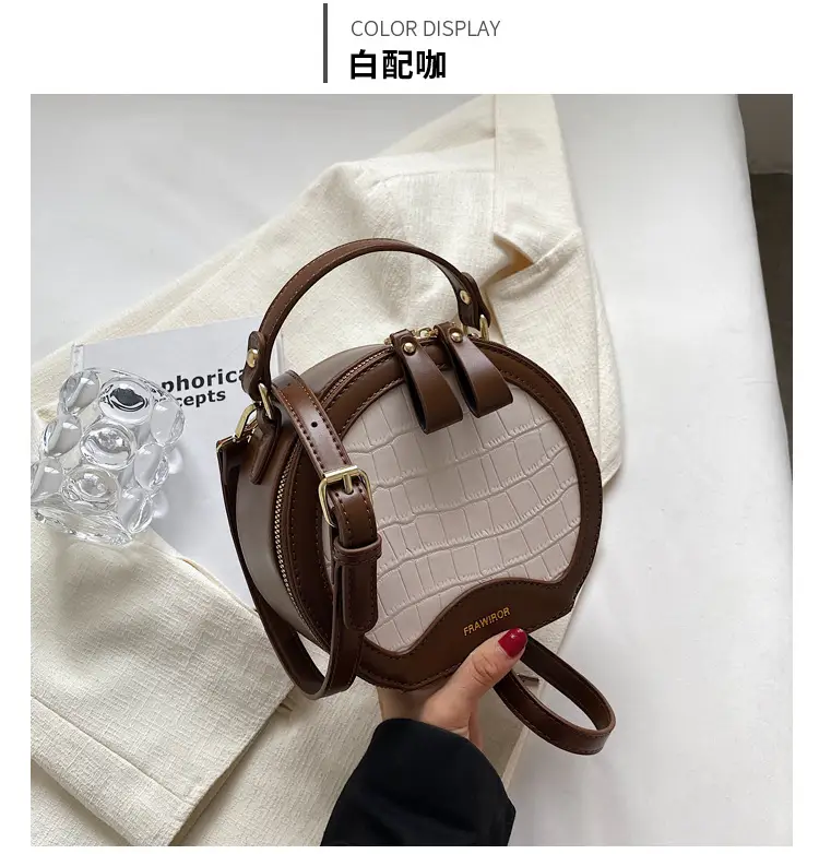 Retro One-Shoulder Crossbody Bag Black White 2025 β feature 31