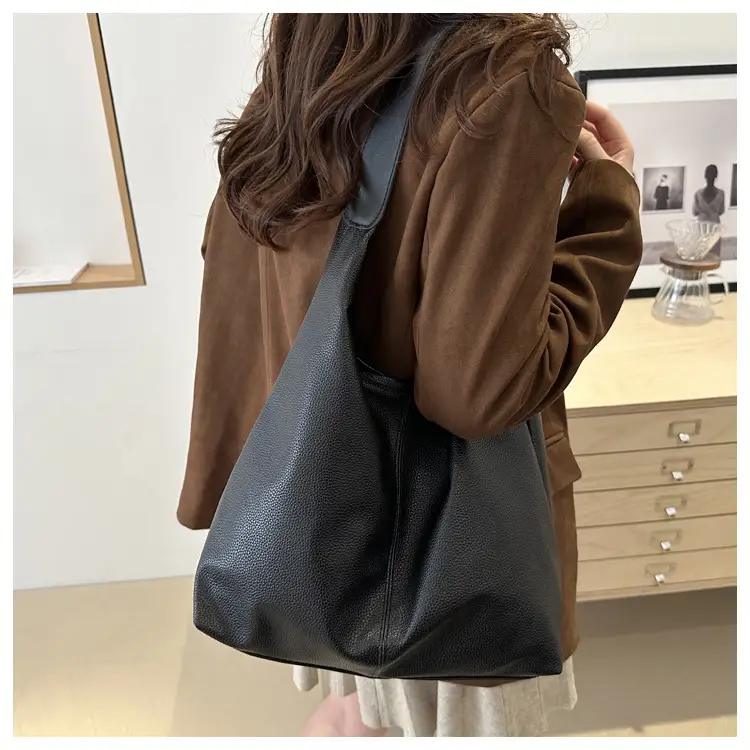 Women's Retro Bucket Shoulder Bag Brown 2024 Winter — feature 15